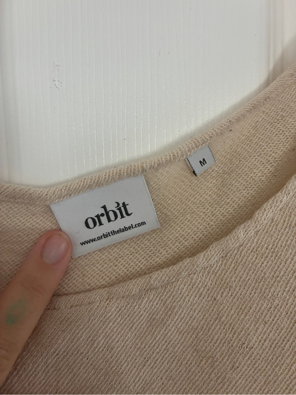 Orbit the Label | Sia Singlet in Natural - Picture 6 of 7